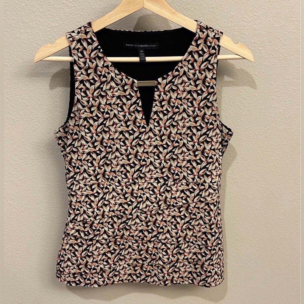 Women’s WHBM XS Top Sleeveless Patterned Dressy Round Neck With Embellishment